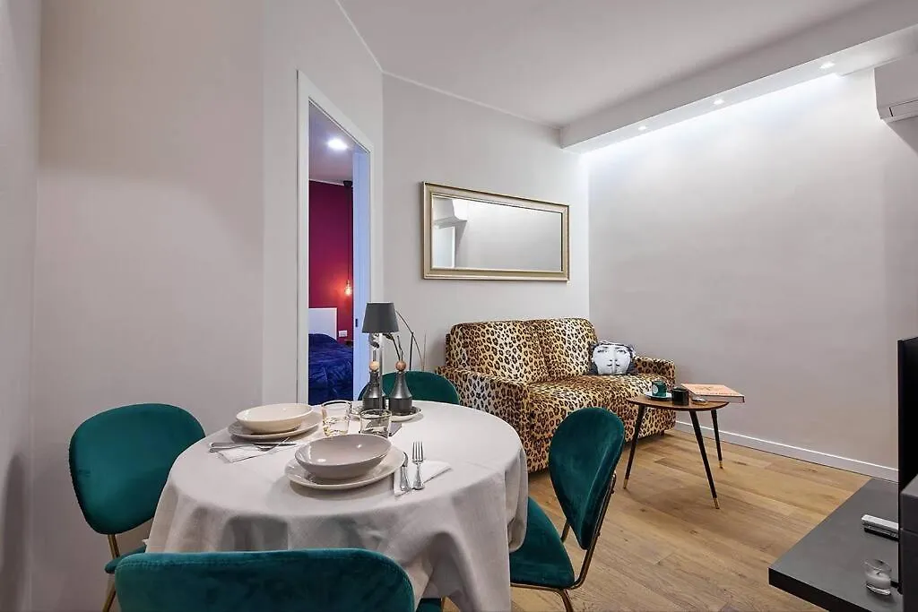 Moderno Bilocale Chic 8 Min Dal Duomo Apartment Milan 0*,  Italy