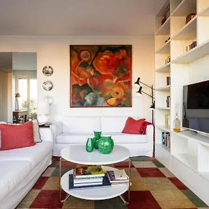 Appartamento Life View With Terrace R&r, Milano